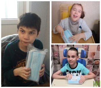 Дети с масками от "Скоромед.ру"