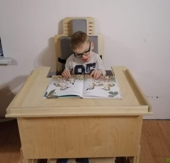 Яруллин Тимур с новой партой