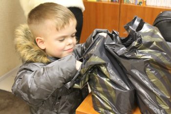 Продуктовая помощь для 700 особенных ребят
