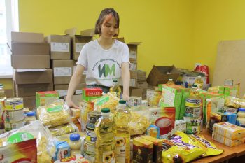 Для подопечных были собраны продуктовые наборы
