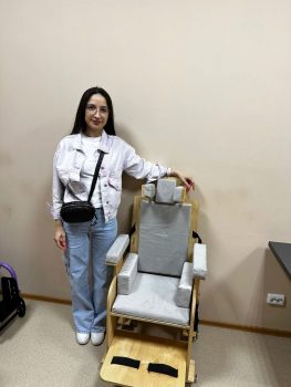 Диана, Амирхан и Кира получили стулья «Мечта»