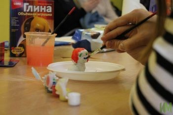 собачка из глины
